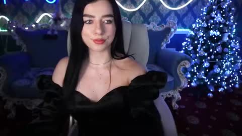 Snapshot of kitnis1love chatting on December 9, 8:23 pm kitness online show from December 9, 8:23 pm