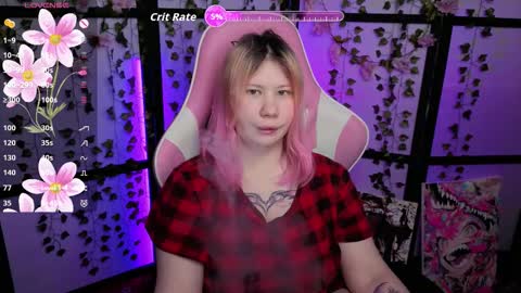 Snapshot of kitsune_little chatting on March 4, 9:43 pm kitsune_little online show from March 4, 9:43 pm