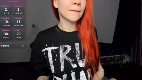 Kitsune online show from December 7, 8:16 pm