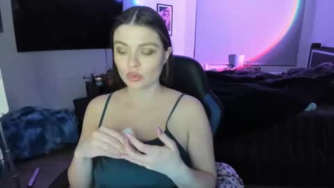 Serina Chan online show from January 28, 9:19 am