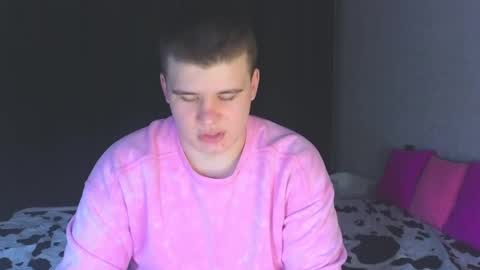 Snapshot of kittenmur chatting on March 2, 4:32 pm Vlad online show from March 2, 4:32 pm