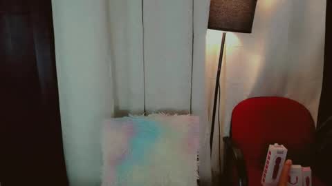 KITTY online show from October 27, 8:46 pm