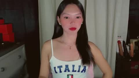 KITTY online show from March 12, 8:37 pm