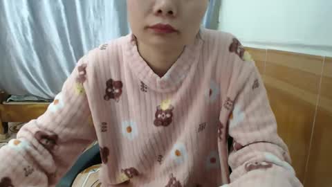 Snapshot of kitti_baby2x chatting on November 23, 2:00 am kitti_baby2x online show from November 23, 2:00 am