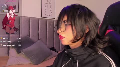 Snapshot of kitty_gang chatting on January 28, 8:25 am Camila online show from January 28, 8:25 am