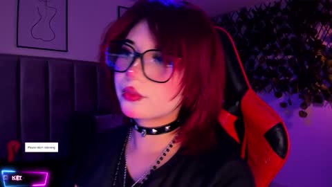 Snapshot of kitty_gang chatting on October 24, 1:57 am Camila online show from October 24, 1:57 am