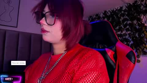 Snapshot of kitty_gang chatting on October 30, 2:46 am Camila online show from October 30, 2:46 am