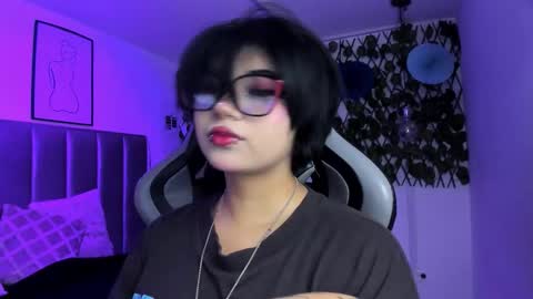 Camila online show from March 24, 1:21 am