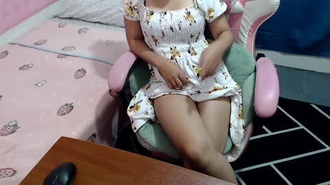 Kate online show from December 21, 6:02 pm