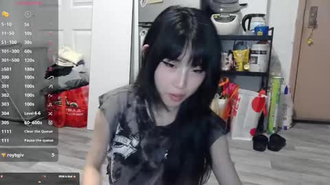 Snapshot of kitty_krush chatting on September 22, 2:35 am Kitty online show from September 22, 2:35 am