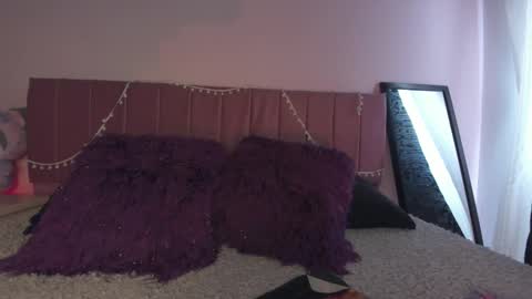 kitty_kryss online show from March 13, 4:35 pm