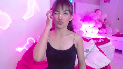 KITTY online show from November 21, 1:21 pm