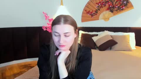 Snapshot of kitty_murmur chatting on November 22, 2:49 pm kitty_murmur online show from November 22, 2:49 pm