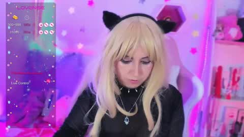     online show from February 22, 8:29 am