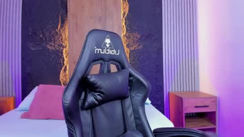 Snapshot of kitty_sweeety_ chatting on September 23, 12:52 pm K I T T Y online show from September 23, 12:52 pm