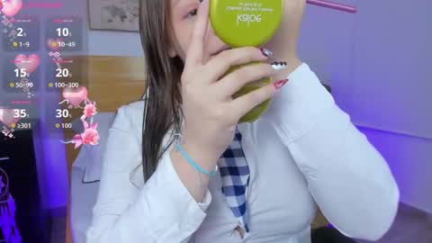 Snapshot of kitty_sweeety_ chatting on October 29, 1:02 pm K I T T Y online show from October 29, 1:02 pm