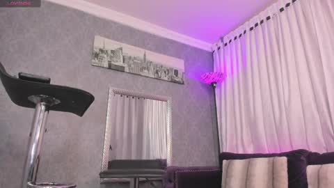 Kendall Saray   online show from December 12, 5:10 am