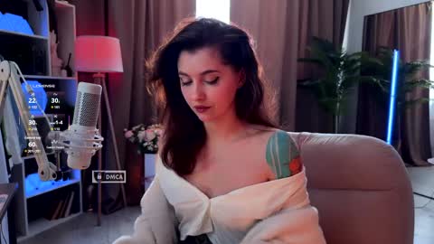 KittyBay  online show from April 8, 9:09 am