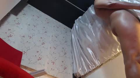 Snapshot of kittykatss chatting on December 18, 8:42 am Viktoria online show from December 18, 8:42 am