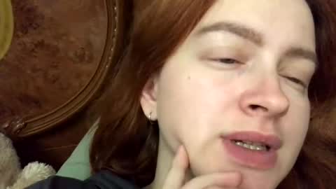 kittymeou online show from December 3, 10:30 pm