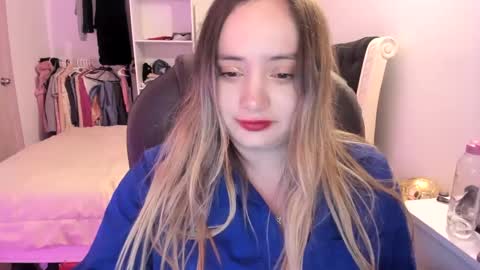 kittywantslove23 online show from October 11, 10:41 pm