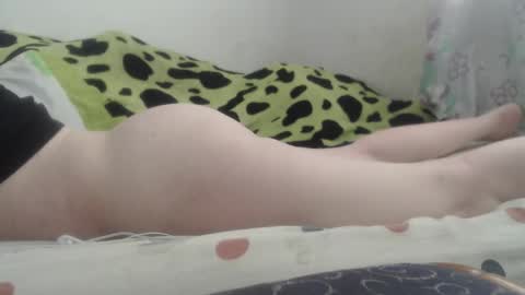 Snapshot of kittywhiteass chatting on February 6, 12:37 pm kittywhiteass online show from February 6, 12:37 pm