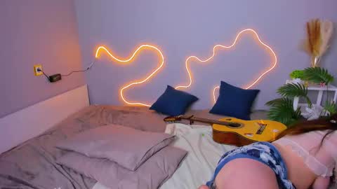 Snapshot of kittyy_rinna chatting on October 7, 1:47 am Rina online show from October 7, 1:47 am