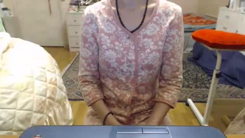 Snapshot of kiuminberry chatting on November 26, 5:36 pm KiuminBerry online show from November 26, 5:36 pm