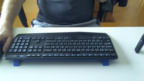 kiwiguy17 online show from October 24, 12:19 am