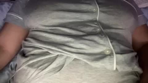 Snapshot of kk23216 chatting on February 17, 6:42 am kk23216 online show from February 17, 6:42 am