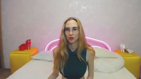 Klary online show from December 14, 12:23 pm