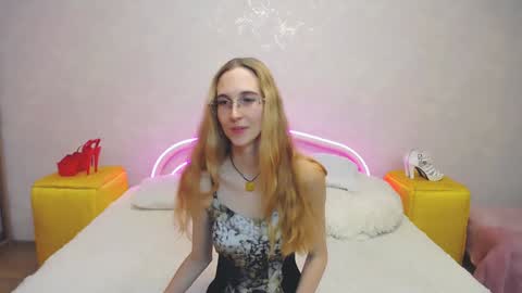 Klary online show from January 25, 3:52 pm