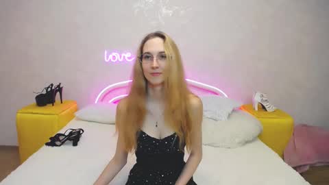 Klary online show from February 23, 6:34 pm