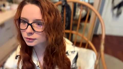 Snapshot of klementinagirl chatting on January 26, 8:23 pm Klementinafanslyklementina6661 online show from January 26, 8:23 pm