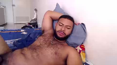 Snapshot of kleyton336 chatting on September 25, 3:27 pm kleyton online show from September 25, 3:27 pm