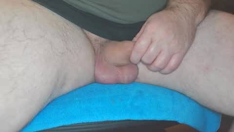 Snapshot of klinge2000 chatting on November 12, 9:25 pm klinge2000 online show from November 12, 9:25 pm