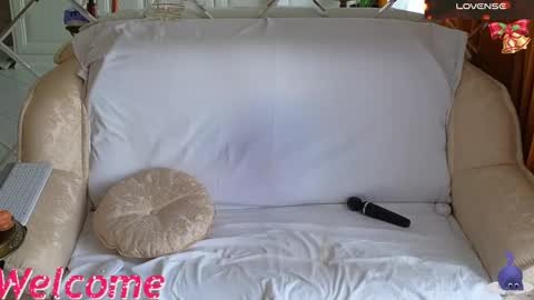 Snapshot of klitores chatting on January 19, 4:54 am ALYONA online show from January 19, 4:54 am