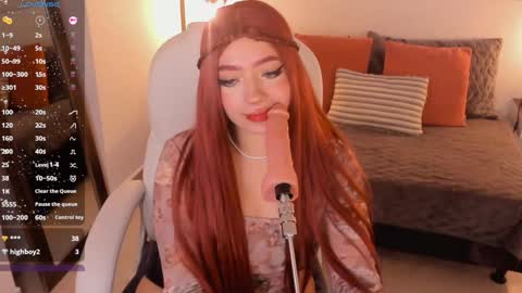 Snapshot of kloe_raize chatting on January 14, 10:12 pm Kloe online show from January 14, 10:12 pm