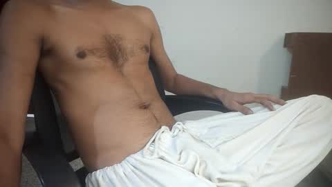 Snapshot of knightrider5566 chatting on October 17, 6:27 am Harry online show from October 17, 6:27 am