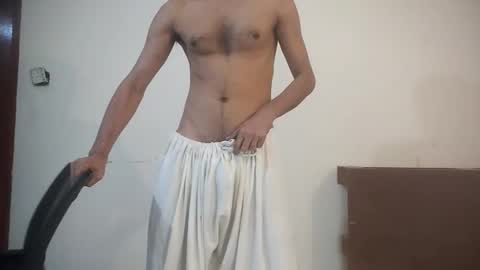 Snapshot of knightrider5566 chatting on October 18, 4:15 am Harry online show from October 18, 4:15 am