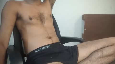 Snapshot of knightrider5566 chatting on October 27, 3:54 am Harry online show from October 27, 3:54 am