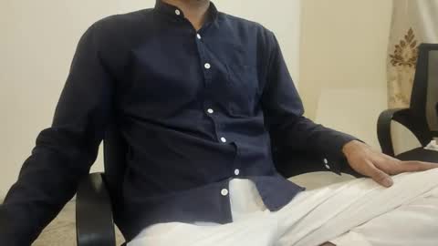 Snapshot of knightrider5566 chatting on November 16, 6:30 am Harry online show from November 16, 6:30 am