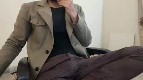 Snapshot of knightrider5566 chatting on November 30, 11:03 am Harry online show from November 30, 11:03 am