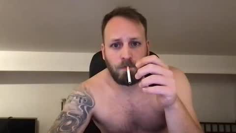 Snapshot of kobasic chatting on December 17, 12:23 am hugo online show from December 17, 12:23 am