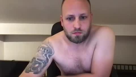 Snapshot of kobasic chatting on March 11, 7:58 pm hugo online show from March 11, 7:58 pm