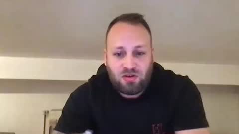 Snapshot of kobasic chatting on November 30, 10:03 pm hugo online show from November 30, 10:03 pm