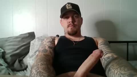 Snapshot of koddoncouple chatting on November 12, 7:35 pm Koddoncouple online show from November 12, 7:35 pm