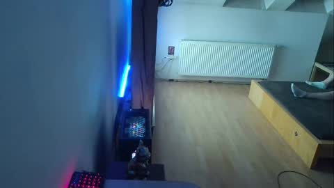 Snapshot of kokotko1234rr chatting on October 18, 7:36 pm Andy online show from October 18, 7:36 pm