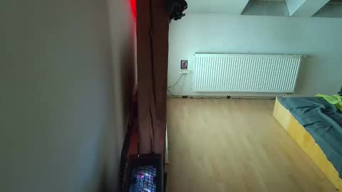 Snapshot of kokotko1234rr chatting on November 7, 11:05 pm Andy online show from November 7, 11:05 pm