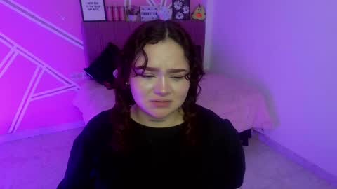 camila online show from April 20, 8:39 am